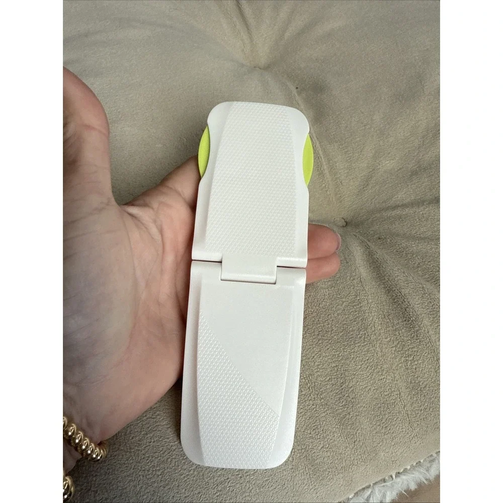 Sliding Glass Door or Window Child Lock, 4 Pack Neon Yellow NEW!! 3M 4312